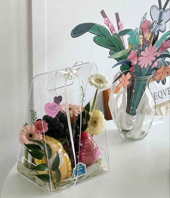 Acrylic Gift Bag Door Gift Box Premium Flower Box Holder